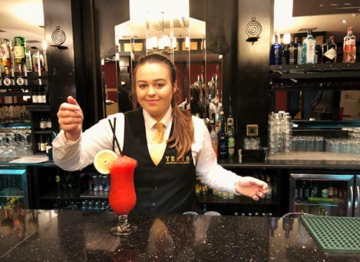 叶慈田园温泉酒店及休闲俱乐部 斯莱戈 外观 照片
